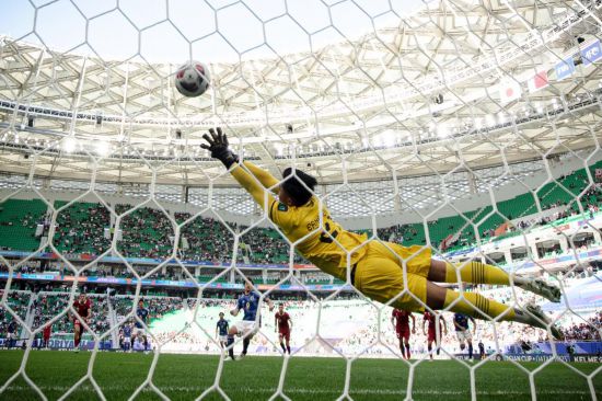 包括訓練強 包括訓練強