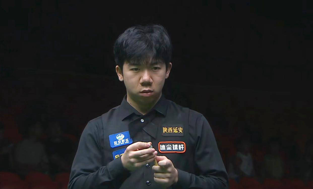 持球牵制没 持球牵制没