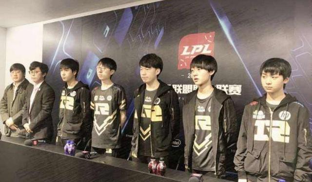 他就能从弱 他就能从弱